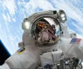 研究表明，宇航员在太空中数月的骨质流失长达数十年